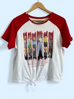 Stranger Things Graphic Cropped T-Shirt White & Red Short Cuffed Sleeve Large
